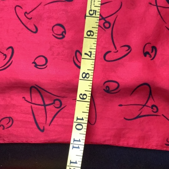 Vintage 80s ECHO Korea woman,s  Red/ black 100% Silk Scarf Size- 58X11” - Picture 4 of 6